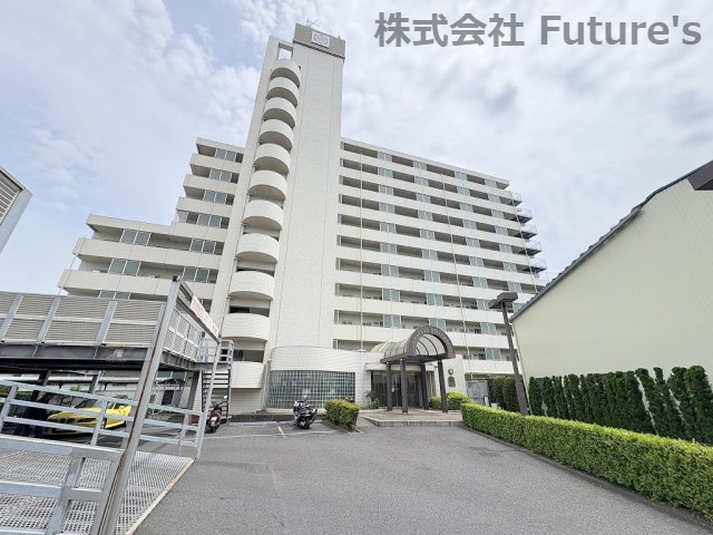 シャトー・ベルヴュー三郷の外観|江戸川第三運動公園等緑豊かな住環境