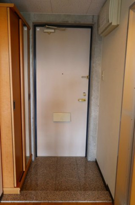 【玄関】 | サンキャッスル・１６