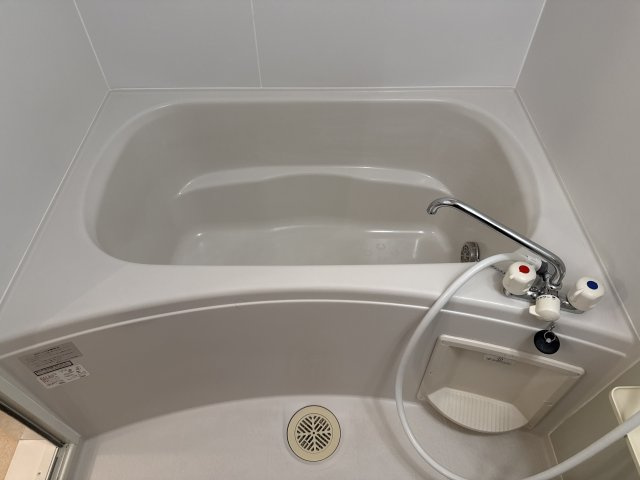 ブルーメ野里Ｂの浴室