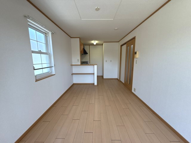 ブルーメ野里Ｂの居間・リビング