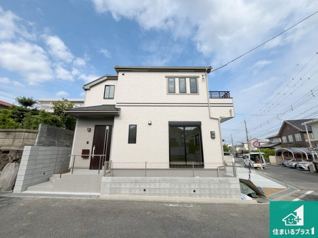 明石市大久保町高丘　第2期　新築一戸建ての外観|安心の10年保証！外観を美しく保ち、雨水で汚れを落とします！気になることがありましたら、お気軽にお問い合わせください！