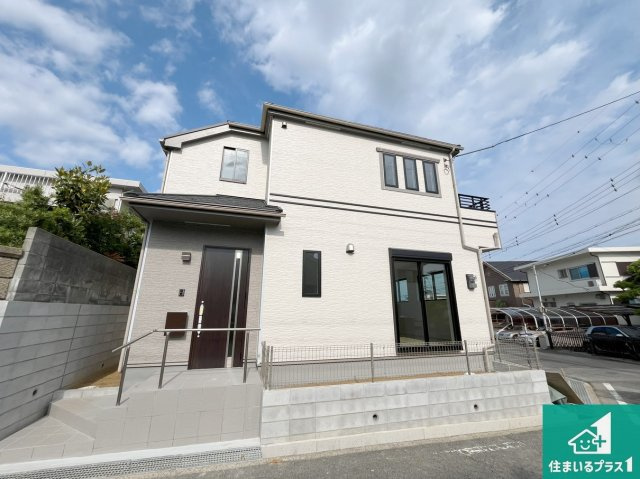 明石市大久保町高丘　第2期　新築一戸建ての外観|安心の10年保証！外観を美しく保ち、雨水で汚れを落とします！気になることがありましたら、お気軽にお問い合わせください！