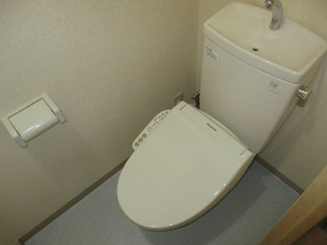 日本泉ビルのトイレ