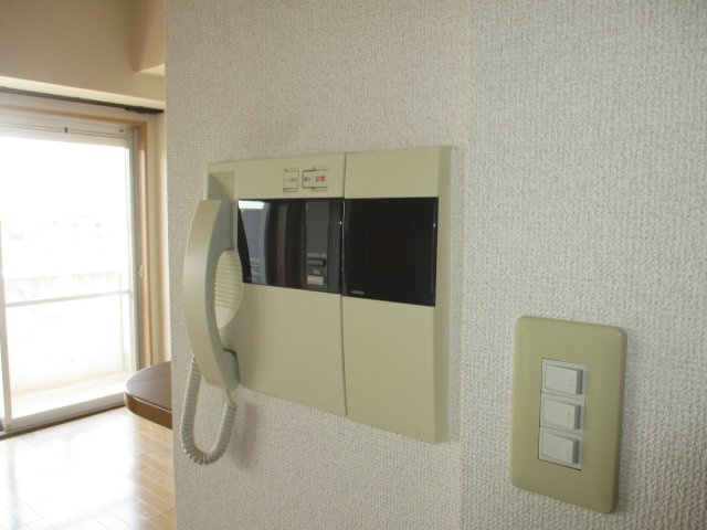 日本泉ビルのセキュリティ