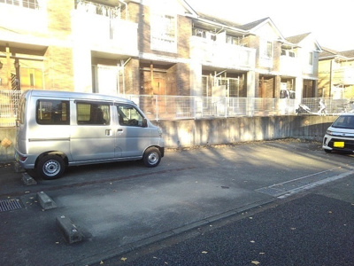 【駐車場】 | グランツ壱番館(グランツイチバンカン)