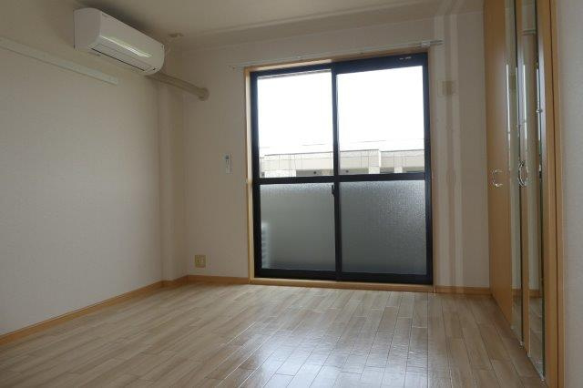 プロニティーＭＡＢＩの洋室