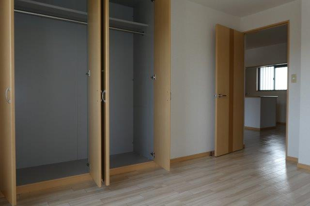 プロニティーＭＡＢＩの収納|洋室