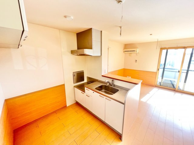 グレイスコートのキッチン|※別部屋参考写真