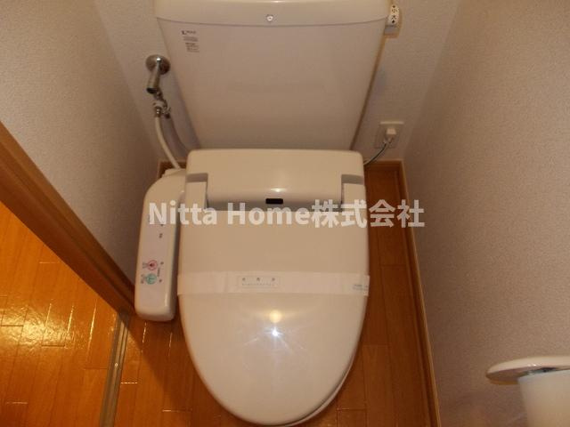 ファインズ　コートのトイレ|温水洗浄付きのトイレです◎