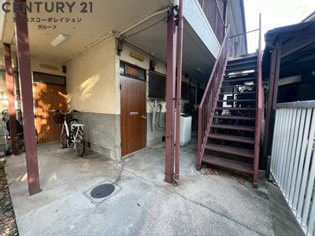 大将軍ハイツのエントランス