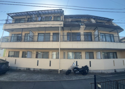 【外観】 | ジュネス旭 | 土地の面積＝住宅面積ではありません。建ぺい率の問題などで、土地のある場所によって住宅を建てられる面積は限られています。高さもしかり、「土地」という言葉の中には、建築条件も含まれると考えておきましょう。