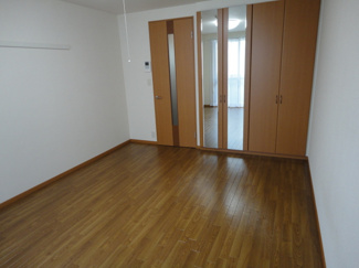 【内装】 | ロイヤルハイツ・ＩＹＯ | 洋室