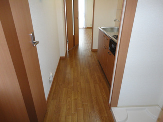 【玄関】 | ロイヤルハイツ・ＩＹＯ | 玄関