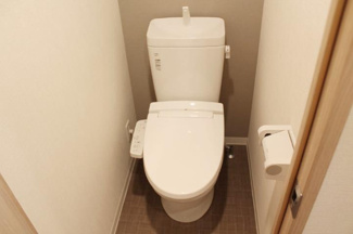 【トイレ】 | プレサンス松屋町ファステ   | シンプルで使いやすいトイレです