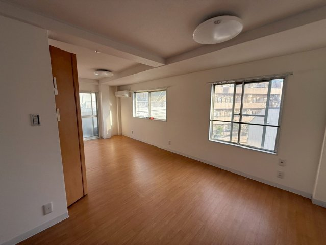 【居間・リビング】 | カーサ東向島