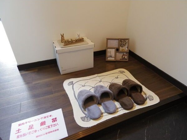 ソワンポルテの玄関