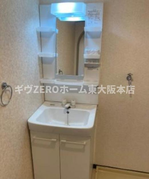 アドバンス渋川の洗面所