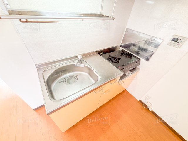 すかる梅満の内装