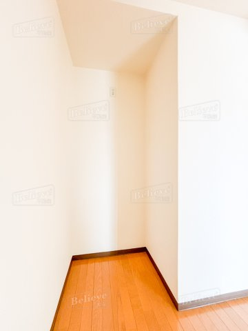 すかる梅満の内装