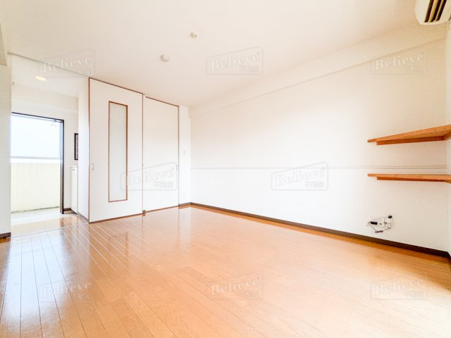 すかる梅満の居間・リビング|広いリビングです☆