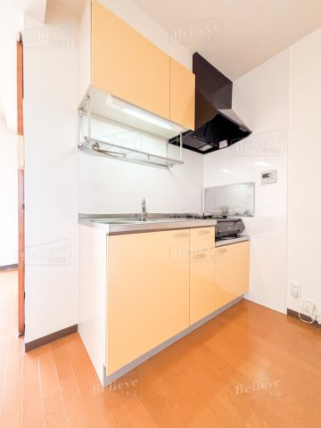 すかる梅満のキッチン|2口コンロのキッチンです♪