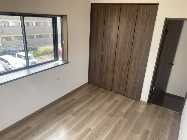 倉治3丁目 戸建の洋室|2階南東側洋室6帖