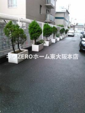 友井グレイスの駐車場