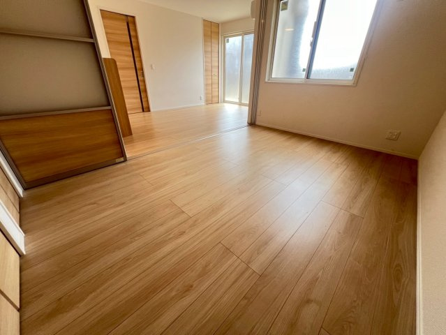 シャロン明石の寝室