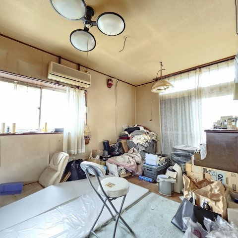 高崎市井出町499-11の居間・リビング