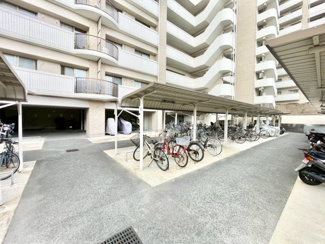 【駐車場】 | パラッシオ楽々園シービスタ