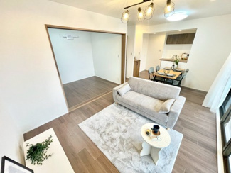 【居間・リビング】 | パラッシオ楽々園シービスタ