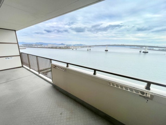 【バルコニー】 | パラッシオ楽々園シービスタ