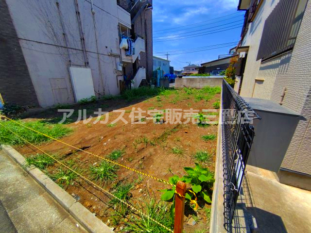 三鷹市上連雀９丁目 中央線 三鷹駅 新築戸建