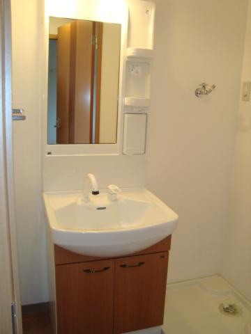 ファームタウン桜　Ⅱの洗面所|洗髪洗面化粧台