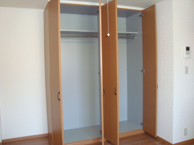 ファームタウン桜　Ⅱの収納|リビング収納（オープン）