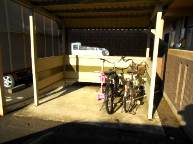 アール・クリエイト星が丘のその他共用部分|駐輪場