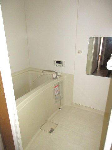 アール・クリエイト星が丘の浴室