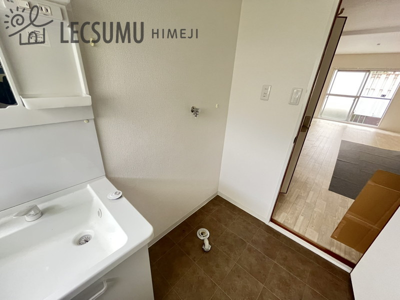姫路市広畑区吾妻町2丁目/中古戸建のランドリースペース
