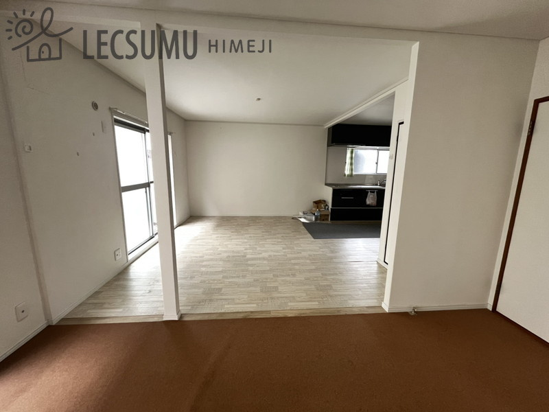 姫路市広畑区吾妻町2丁目/中古戸建の居間・リビング