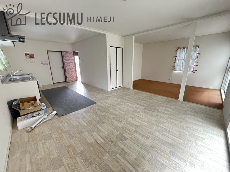 姫路市広畑区吾妻町2丁目/中古戸建の居間・リビング