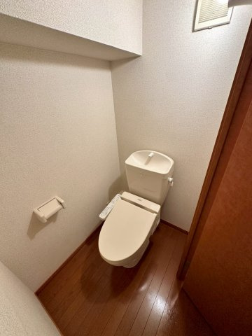 レオパレスCOZYのトイレ
