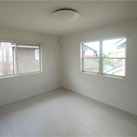 横浜市青葉区美しが丘西二丁目戸建の洋室