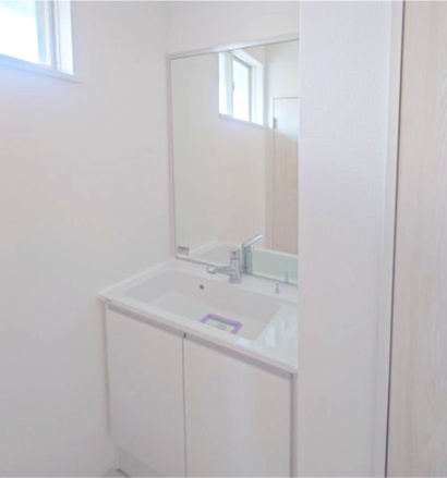 横浜市青葉区美しが丘西二丁目戸建の独立洗面台|2階洗面台