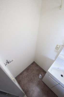 【設備】 | ヴィラージュ北野田 | 室内洗濯機置場