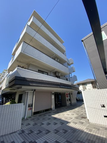 クリオ片瀬江ノ島壱番館の外観