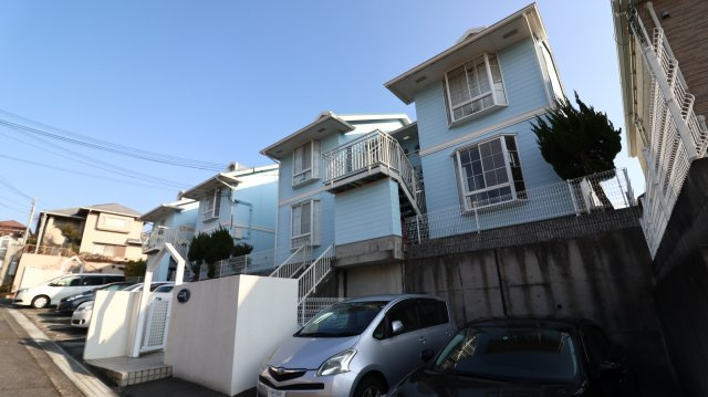 クイーンズコート東落合 C棟の外観