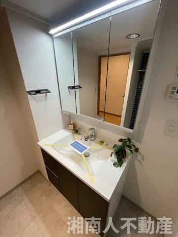 ファミリーにおすすめ！　パークタウン茅ヶ崎５号棟の独立洗面台|独立洗面化粧台が付いています