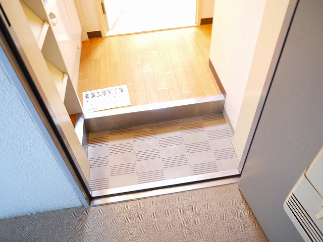 シティパレス学園前Ｐ７の玄関|シンプルで使いやすい玄関です