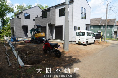 【前面道路含む現地写真】 | 海老名市上今泉4丁目 新築戸建て 全1棟【仲介手数料無料】 | ※令和7年5月上旬に撮影
