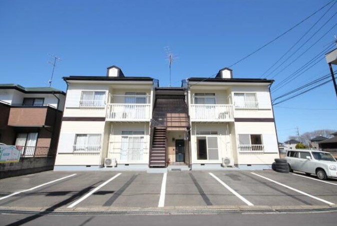 サンマリン下館の外観